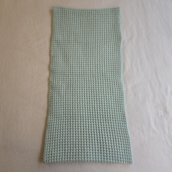 J. Crew Wool Blend Chunky Soft Mint Green Waffle Knit Infinity Scarf MI3 - Picture 2 of 7